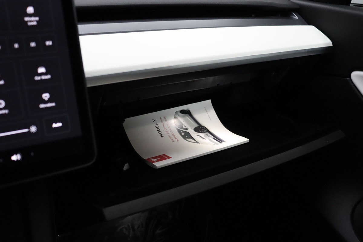 2022 Tesla Model Y Performance photo 32