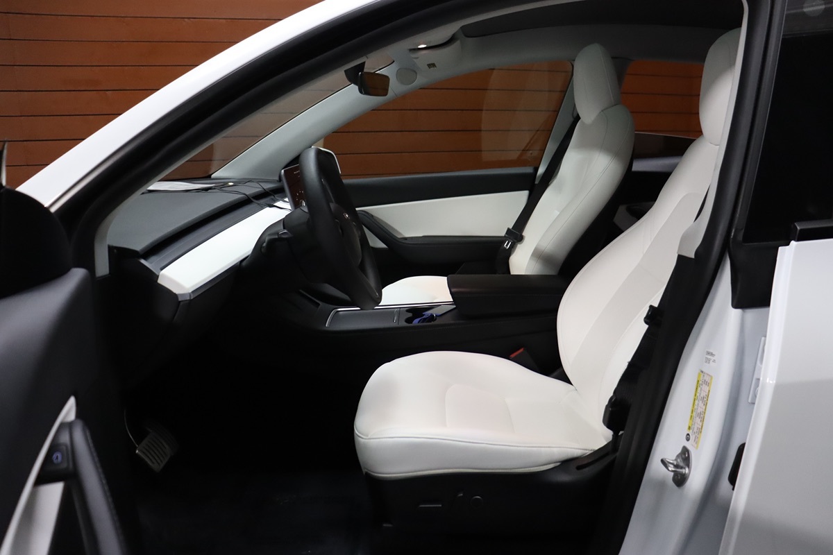2022 Tesla Model Y Performance photo 36