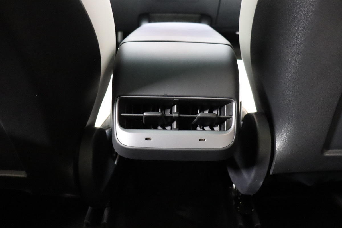 2022 Tesla Model Y Performance photo 45