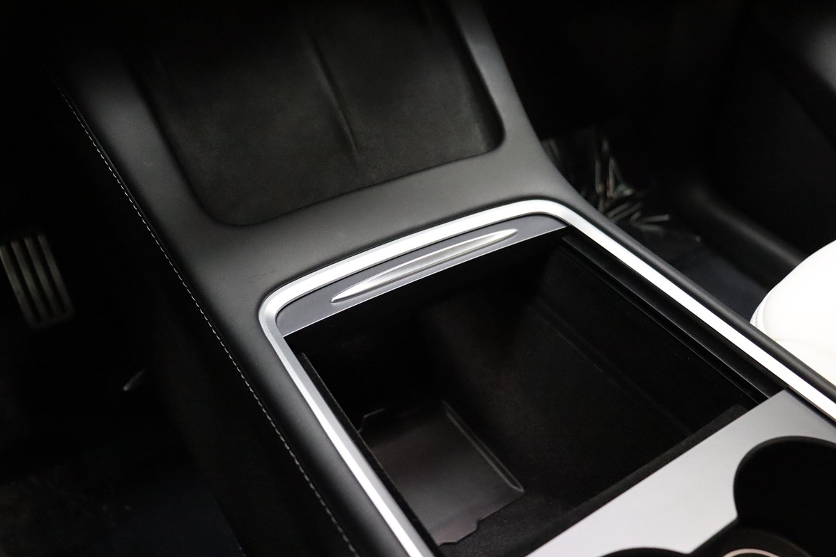 2022 Tesla Model Y Performance photo 48