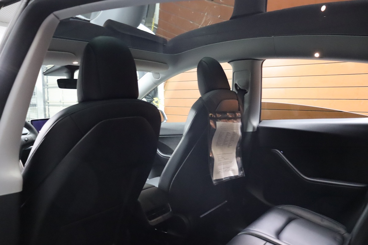 2022 Tesla Model Y Long Range photo 30