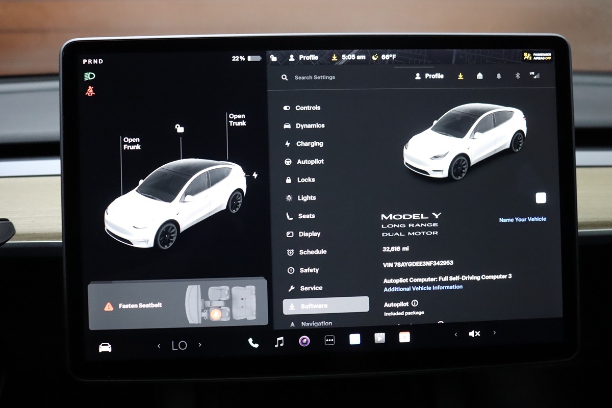 2022 Tesla Model Y Long Range photo 20