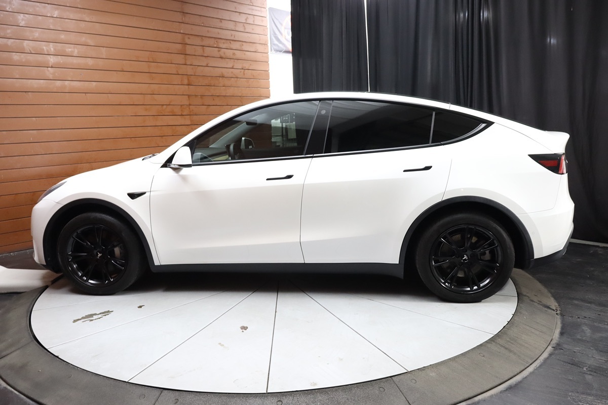 2021 Tesla Model Y Long Range photo 7