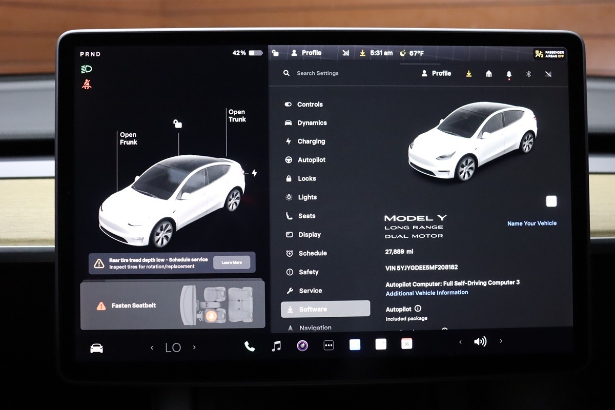 2021 Tesla Model Y Long Range photo 23
