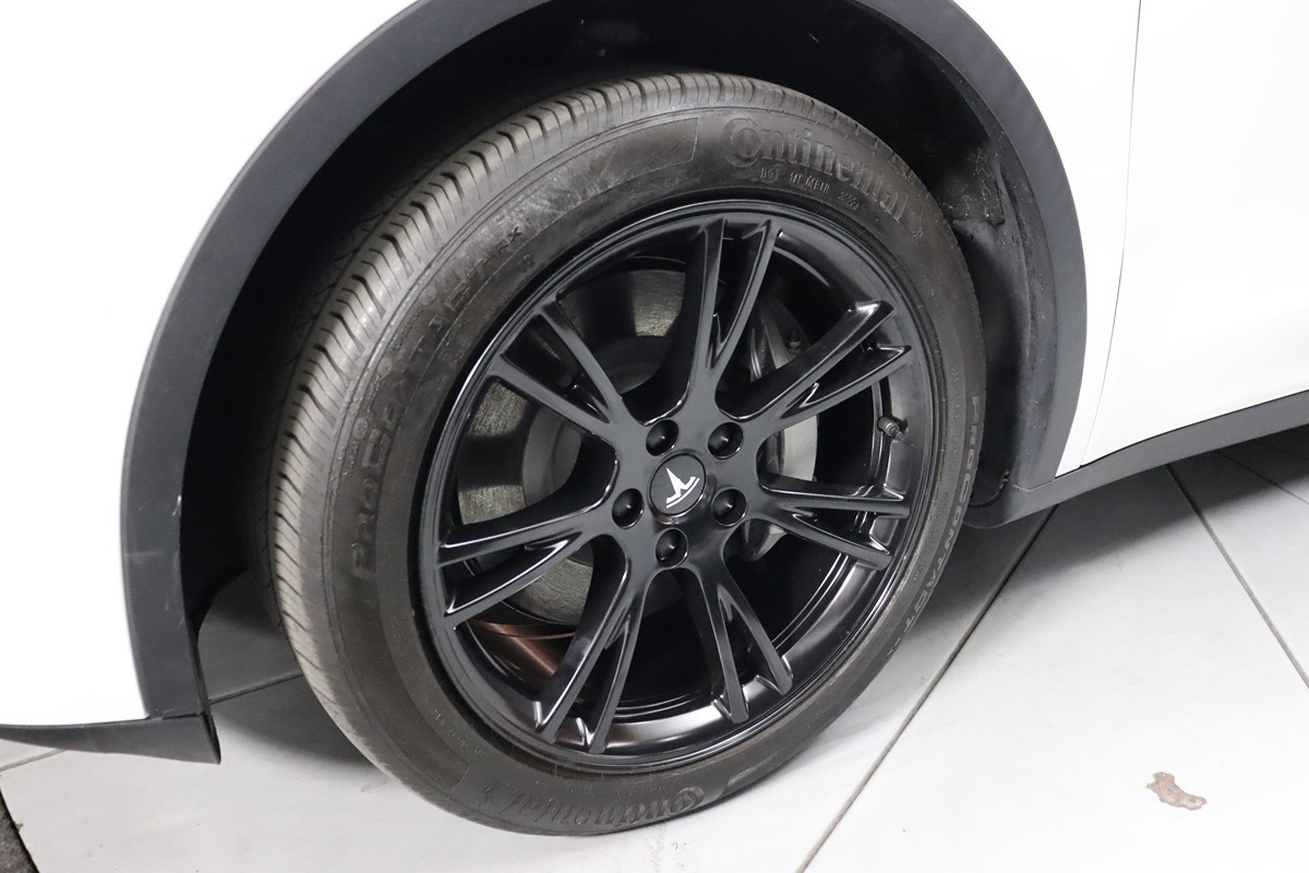 2021 Tesla Model Y Long Range photo 6