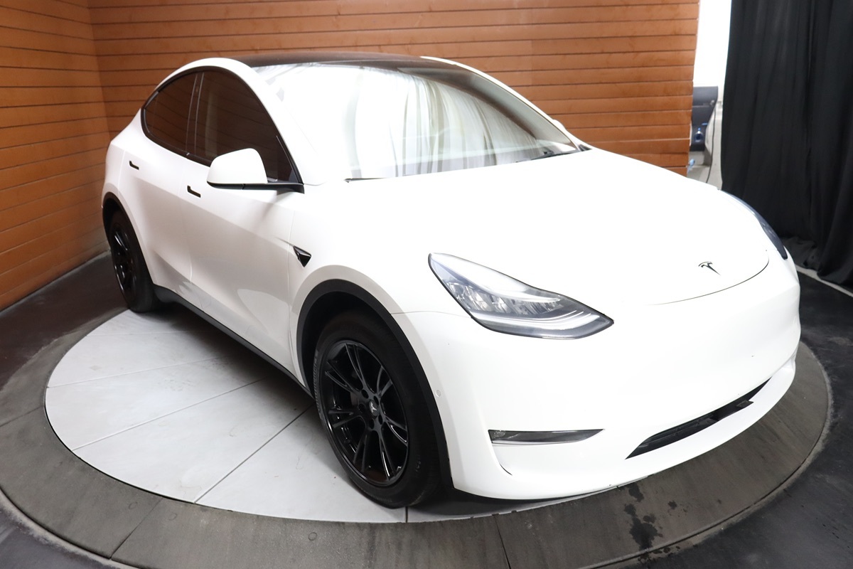 2021 Tesla Model Y Long Range photo 13