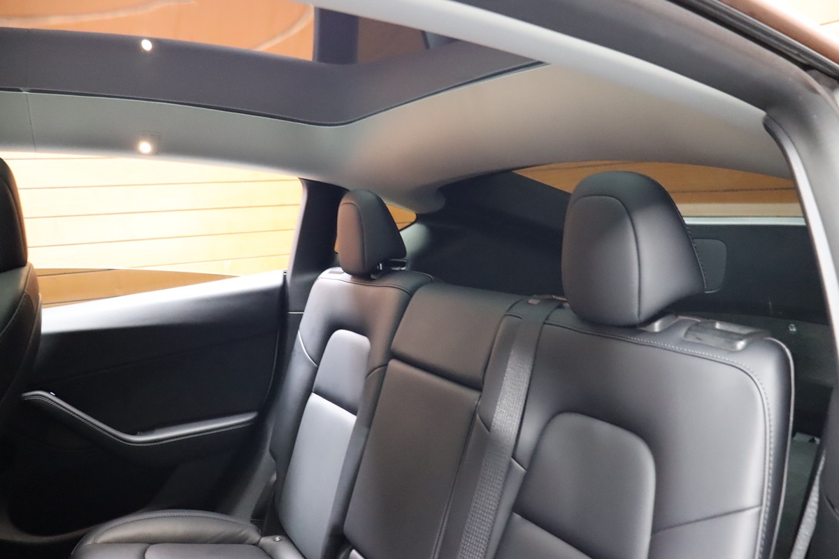 2021 Tesla Model Y Long Range photo 37