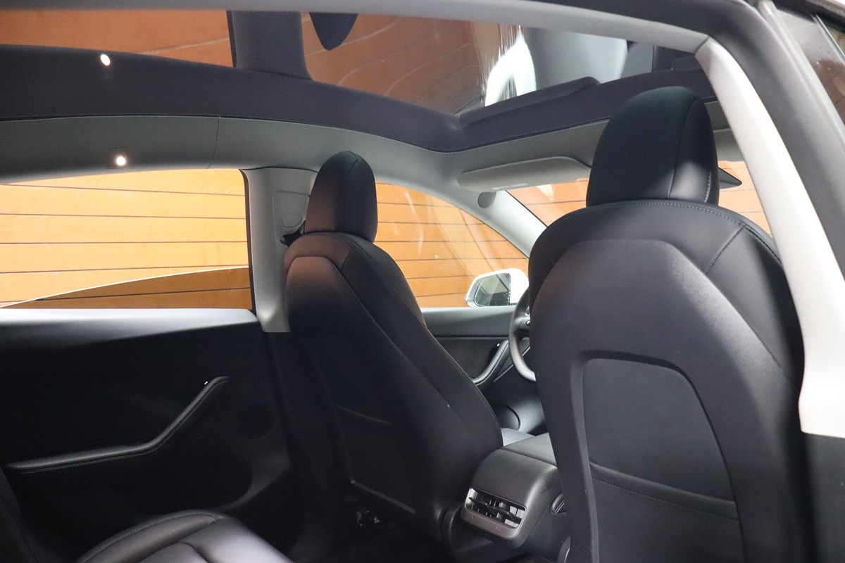 2021 Tesla Model Y Long Range photo 54