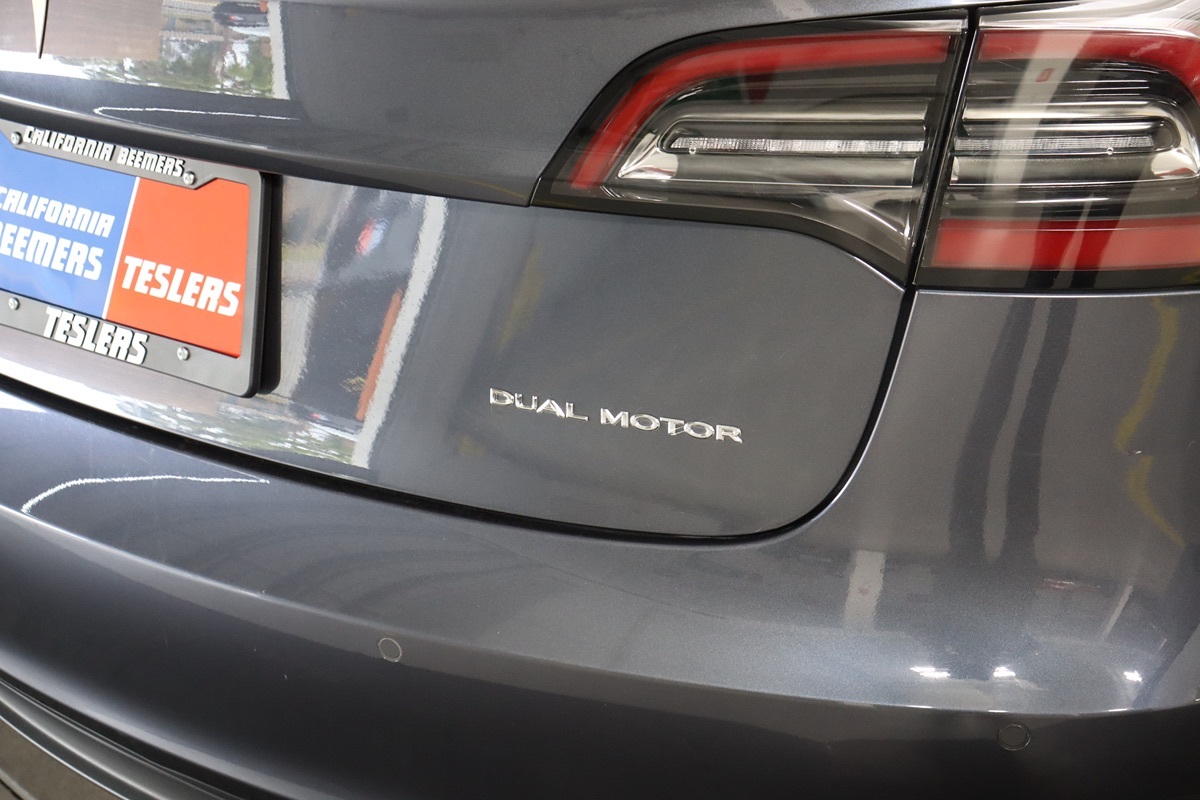 2020 Tesla Model 3 Long Range photo 4