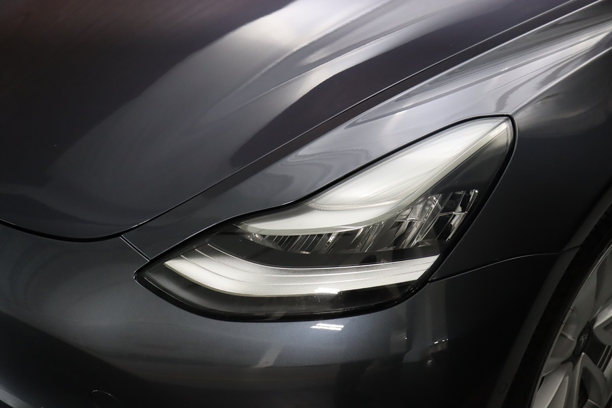 2020 Tesla Model 3 Long Range photo 12