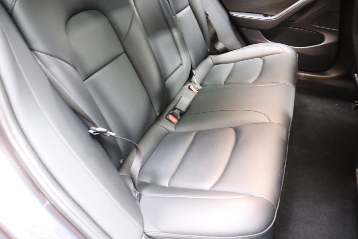 2020 Tesla Model 3 Long Range photo 27