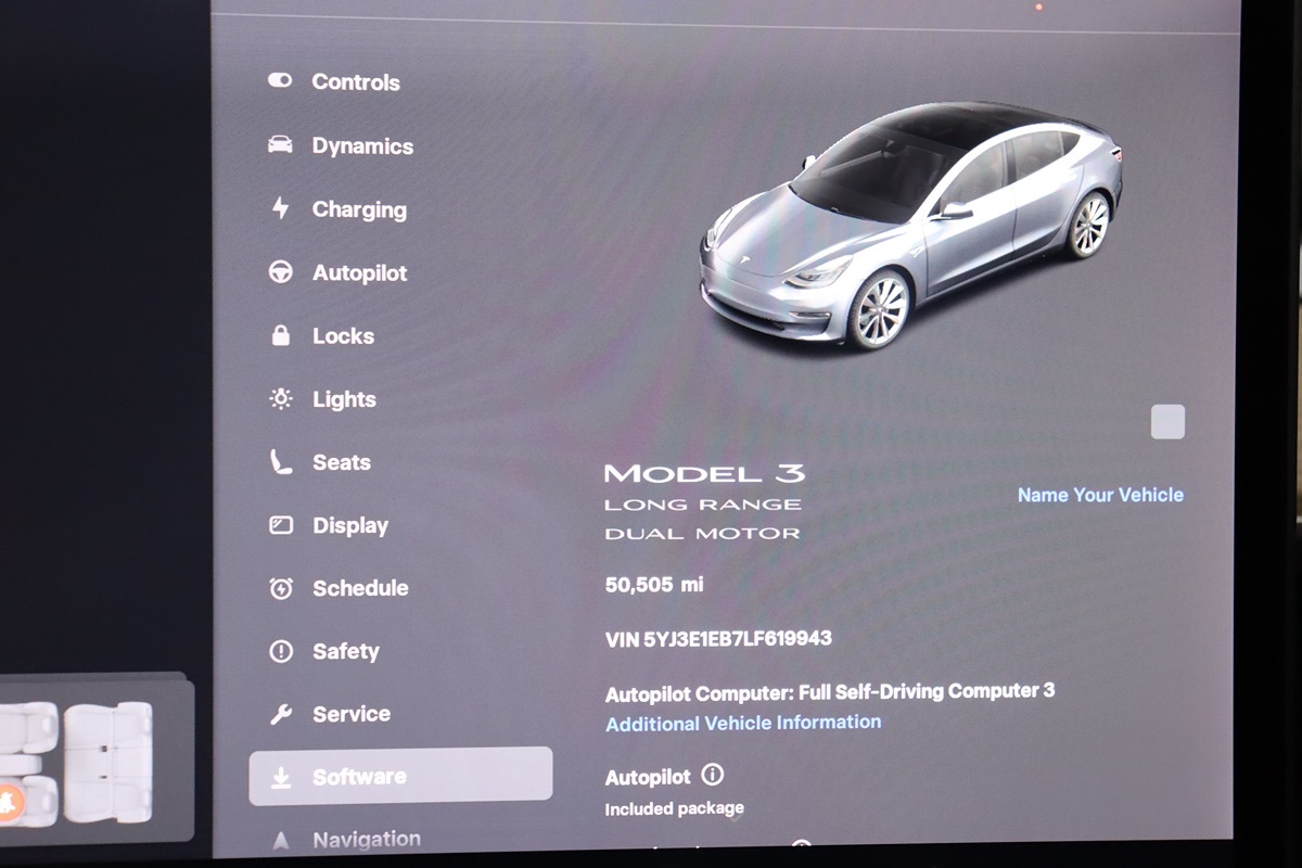2020 Tesla Model 3 Long Range photo 19