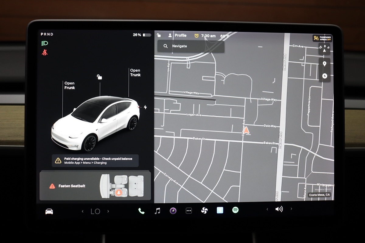 2021 Tesla Model Y Long Range photo 19