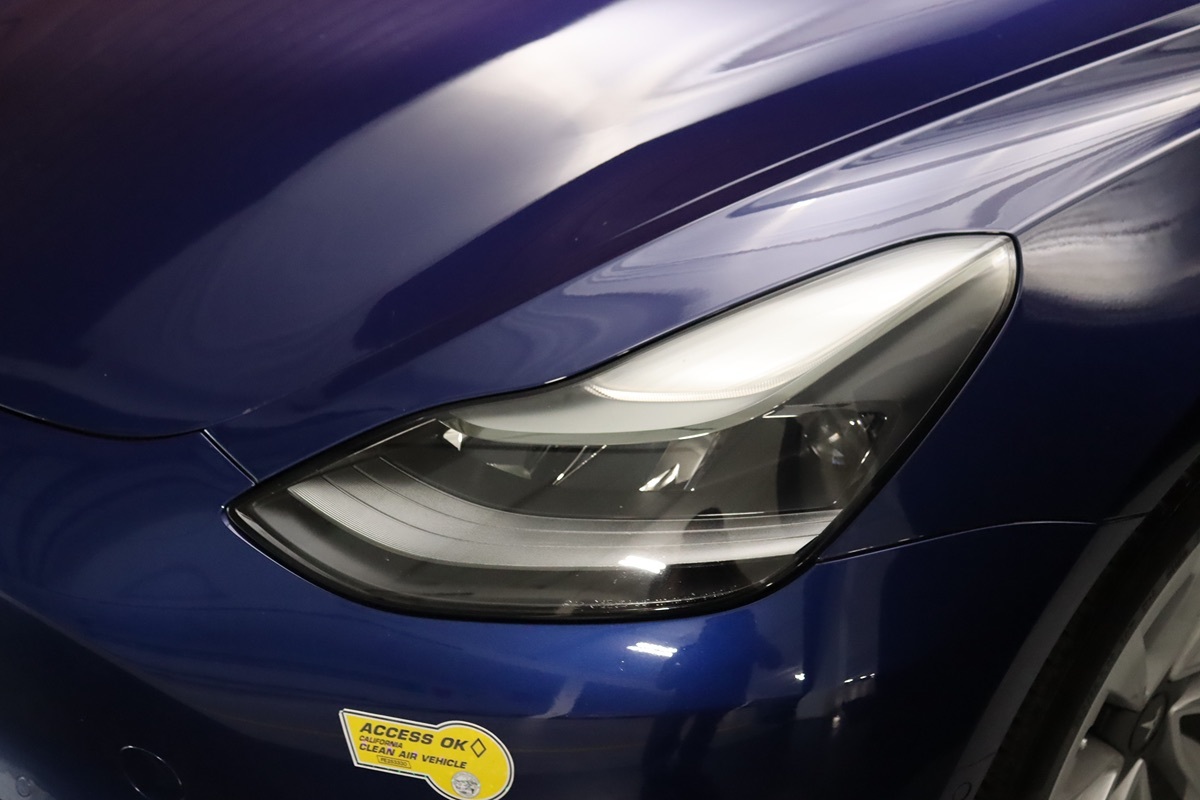 2022 Tesla Model 3 photo 4