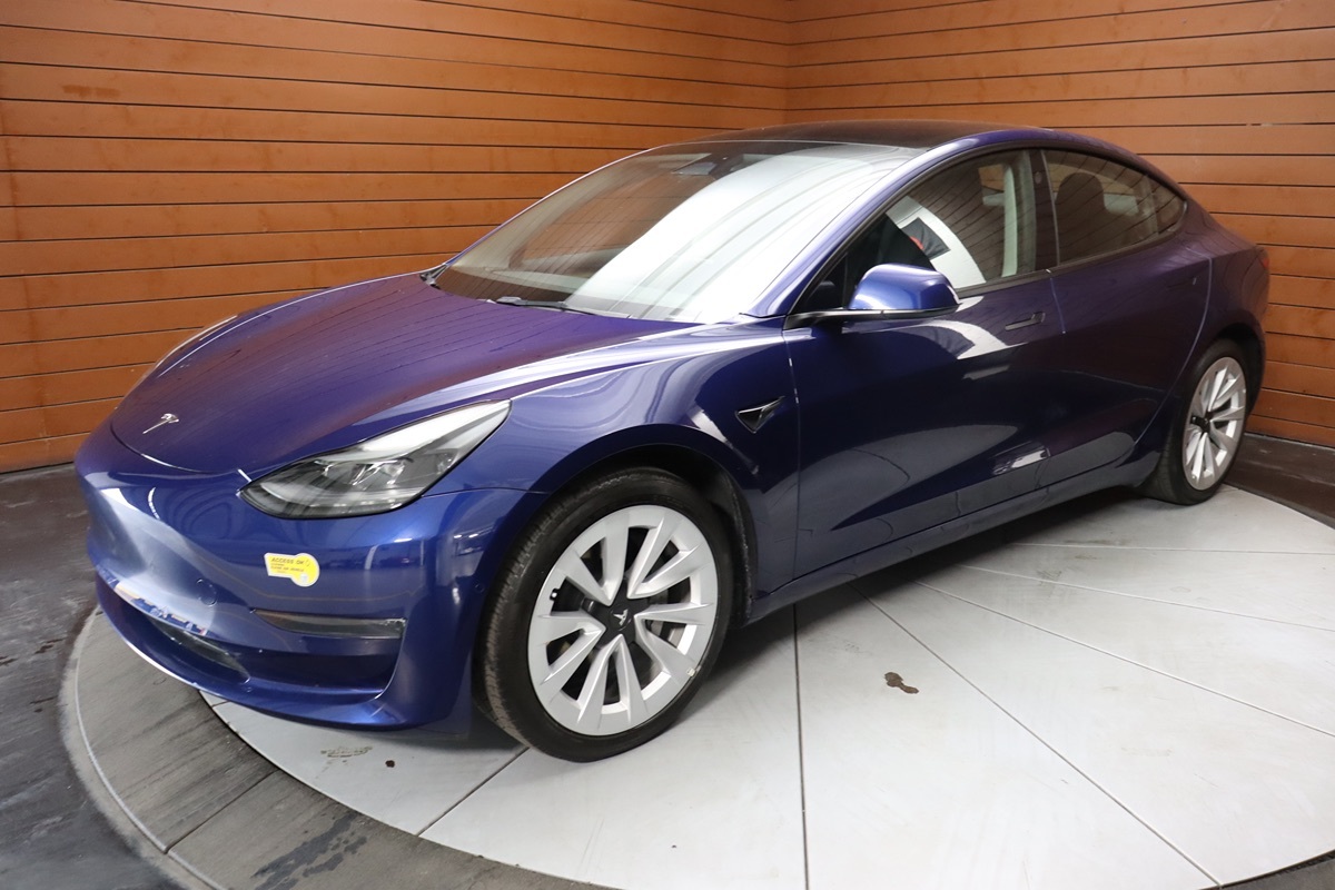 2022 Tesla Model 3 photo 7