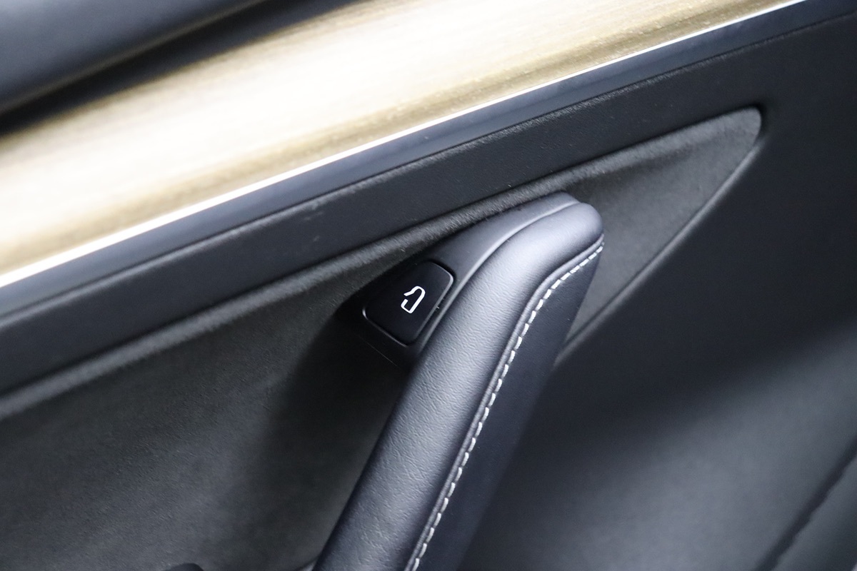 2022 Tesla Model 3 photo 23