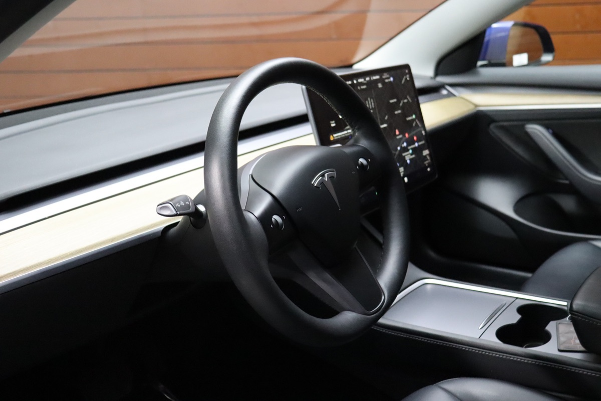 2022 Tesla Model 3 photo 25