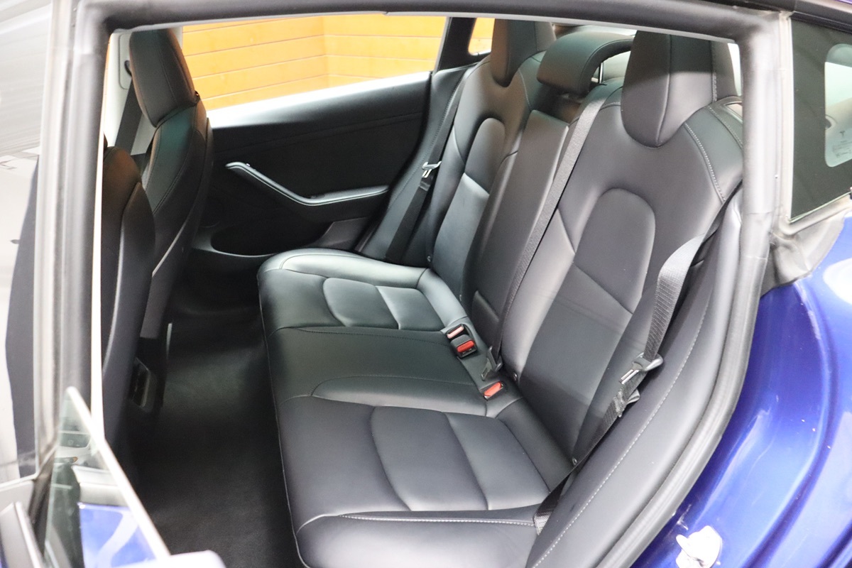 2022 Tesla Model 3 photo 32