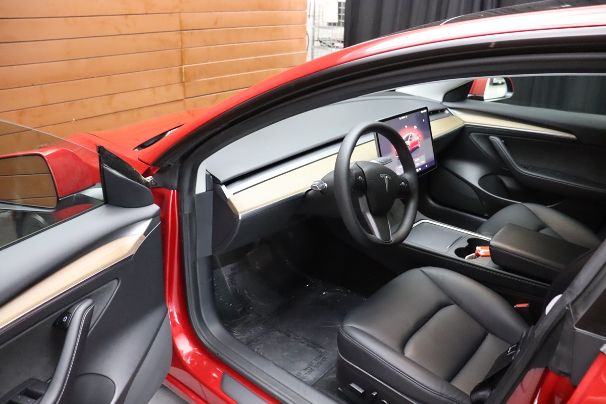 2022 Tesla Model 3 Long Range photo 20
