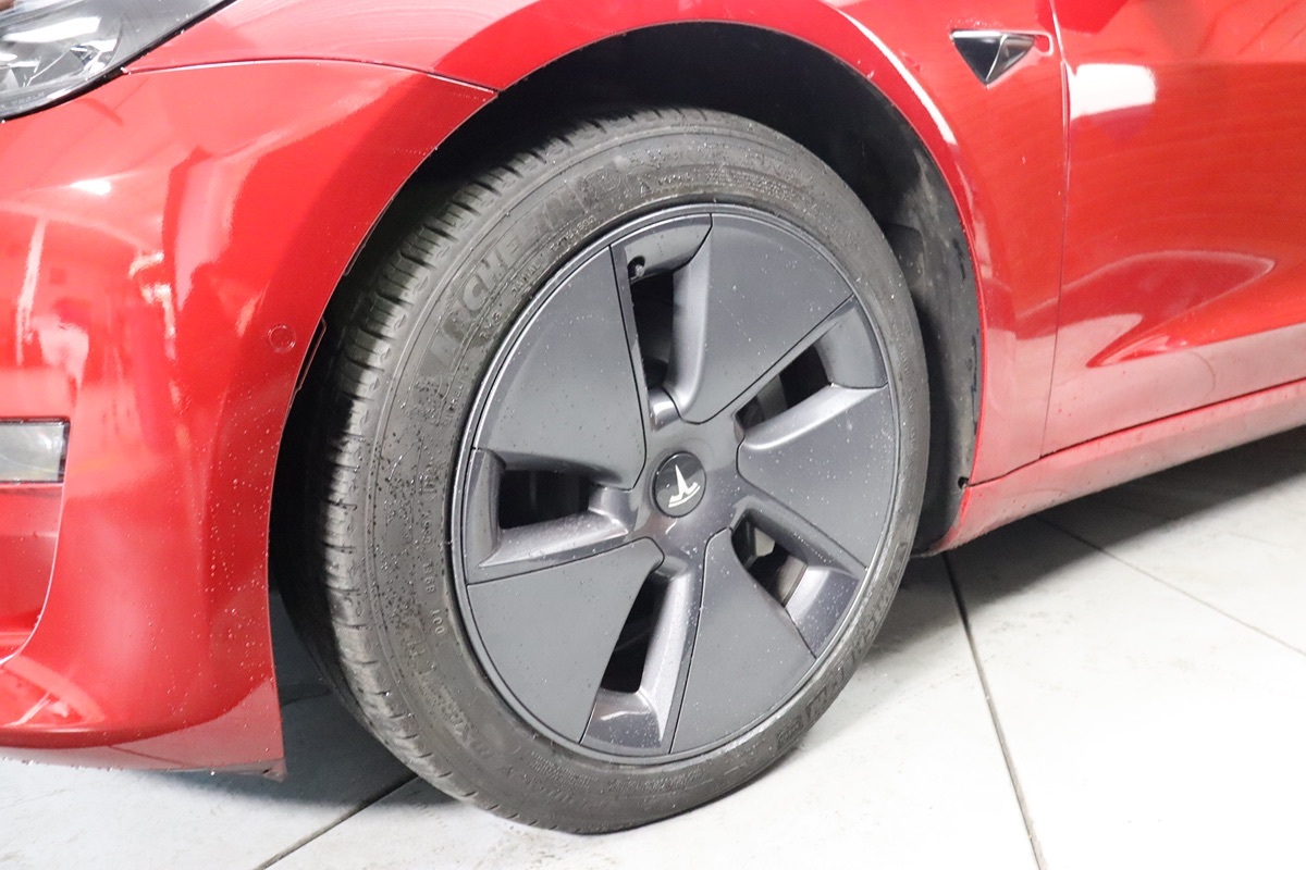 2022 Tesla Model 3 Long Range photo 5