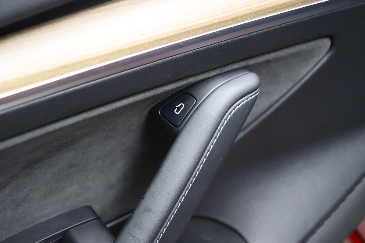 2022 Tesla Model 3 Long Range photo 26