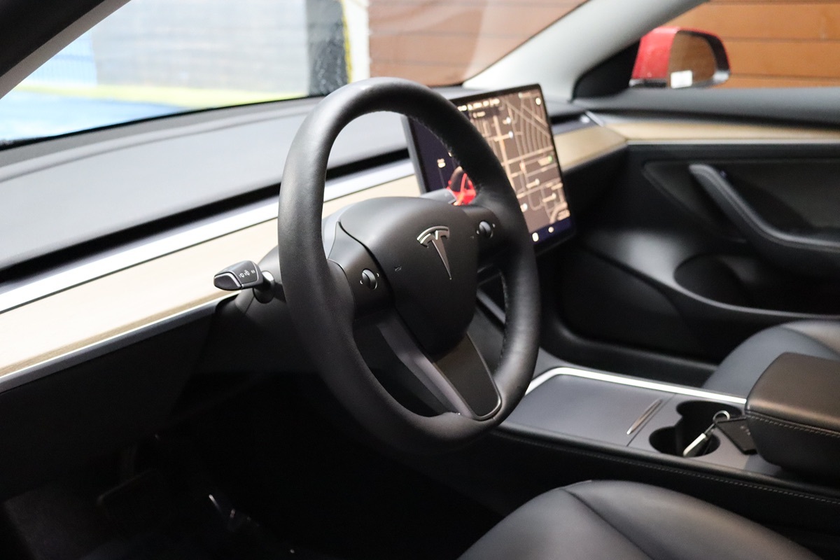 2022 Tesla Model 3 Long Range photo 27