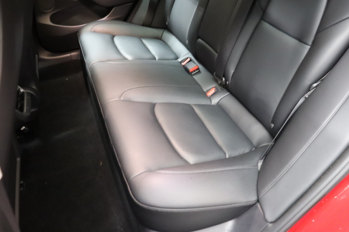 2022 Tesla Model 3 Long Range photo 35