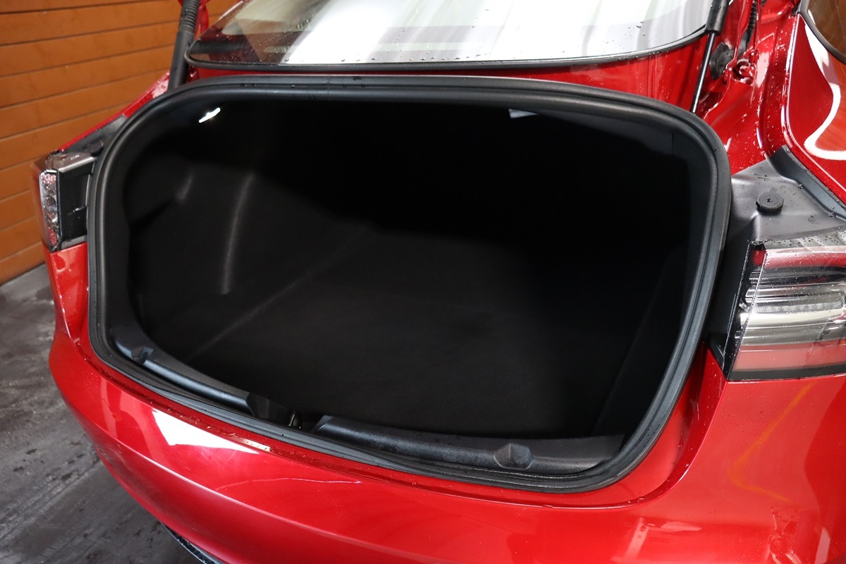 2022 Tesla Model 3 Long Range photo 13