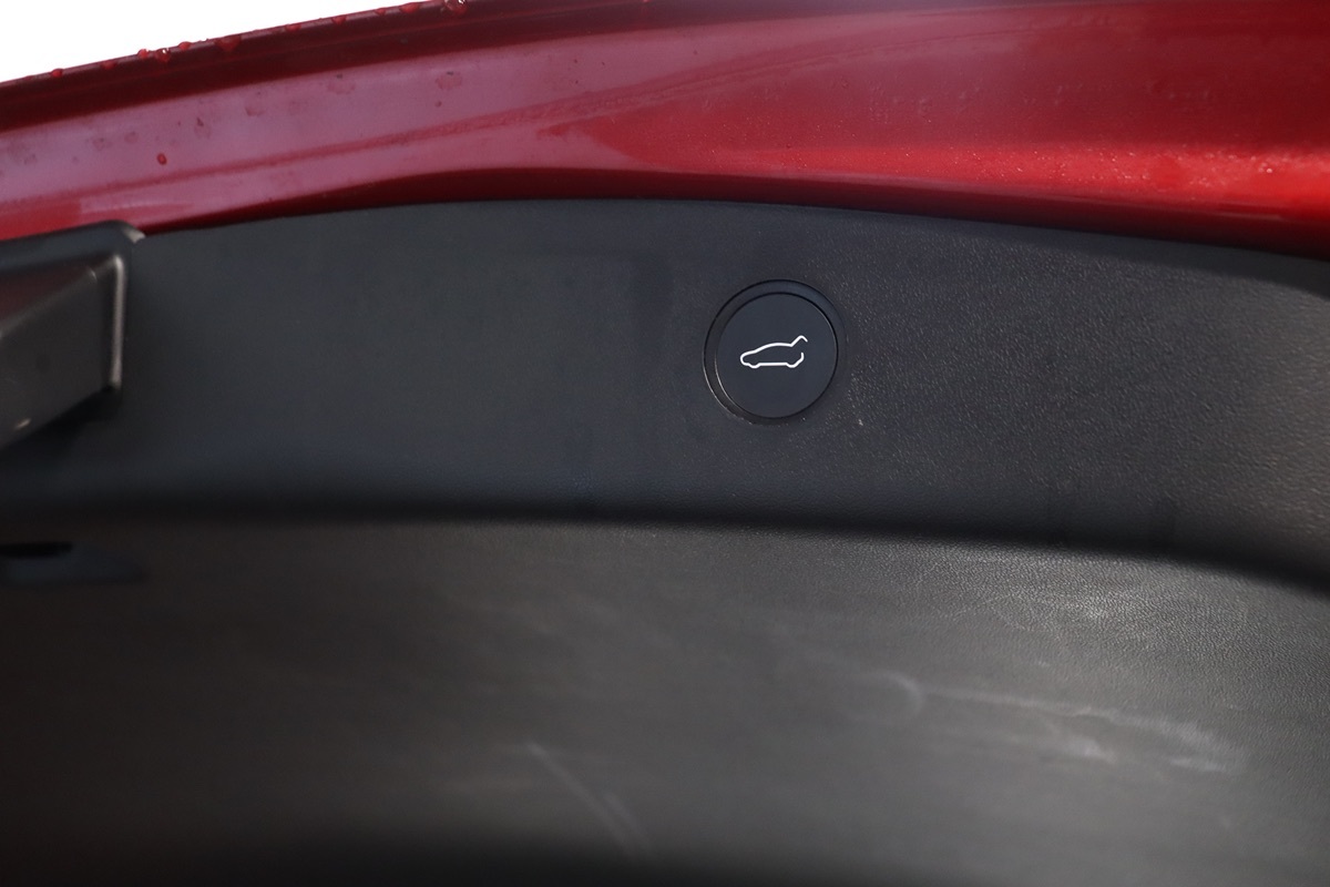 2022 Tesla Model 3 Long Range photo 14