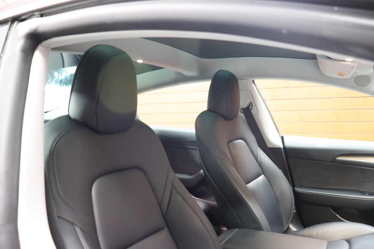 2022 Tesla Model 3 Long Range photo 51