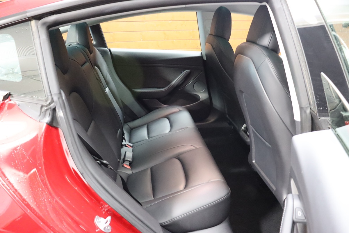 2022 Tesla Model 3 Long Range photo 55