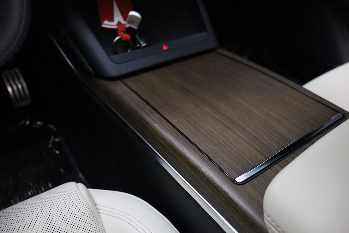 2022 Tesla Model X photo 27