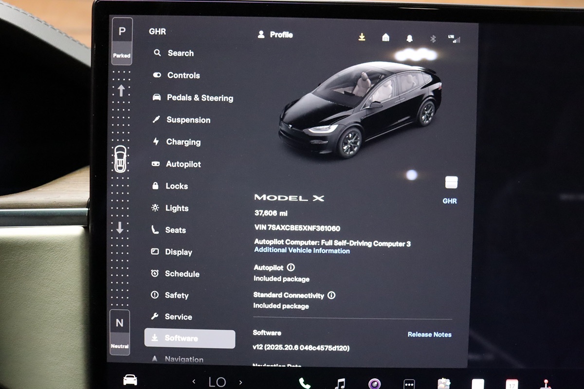 2022 Tesla Model X photo 5