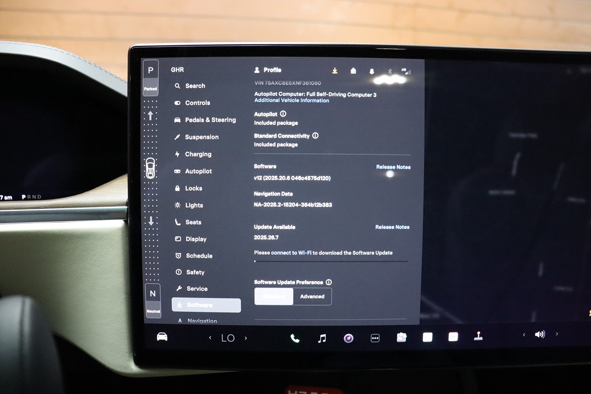 2022 Tesla Model X photo 36