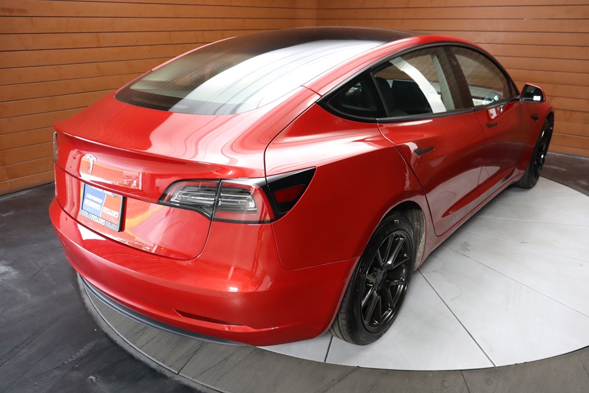 2022 Tesla Model 3 photo 17