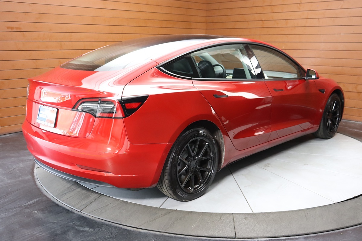 2022 Tesla Model 3 photo 18