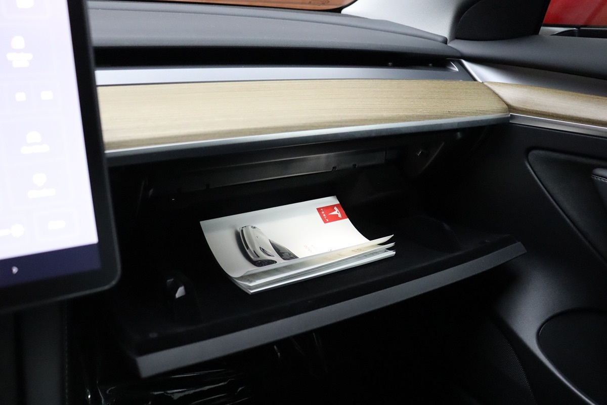 2022 Tesla Model 3 photo 24