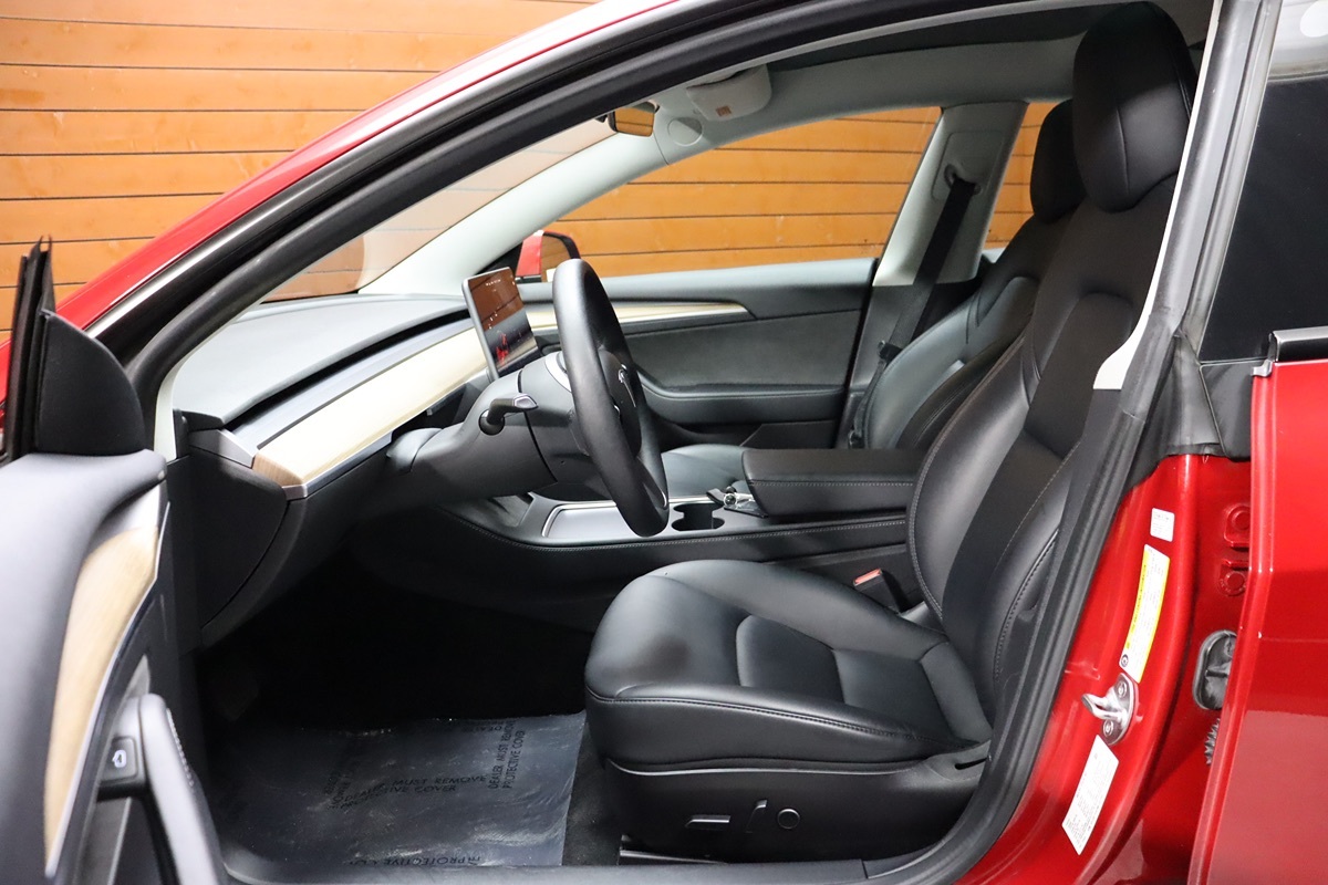 2022 Tesla Model 3 photo 28