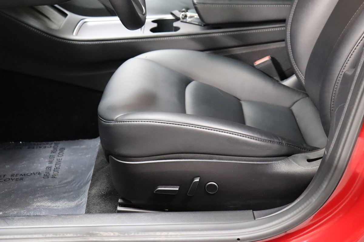 2022 Tesla Model 3 photo 29