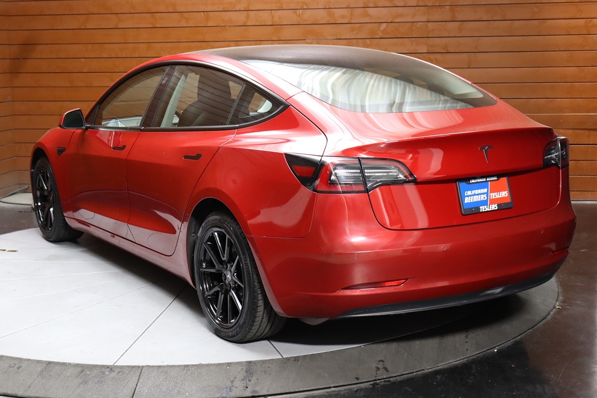 2022 Tesla Model 3 photo 7