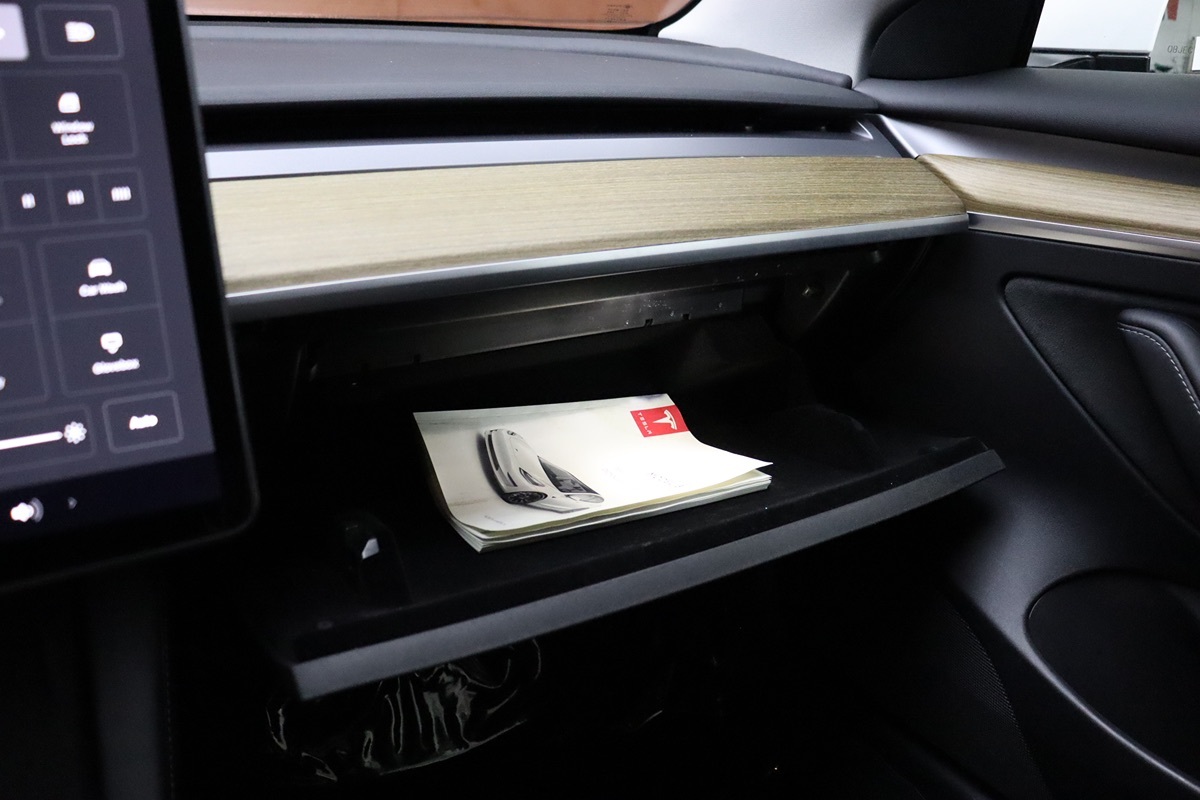 2022 Tesla Model 3 photo 26