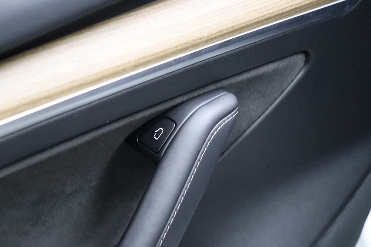 2022 Tesla Model 3 photo 28