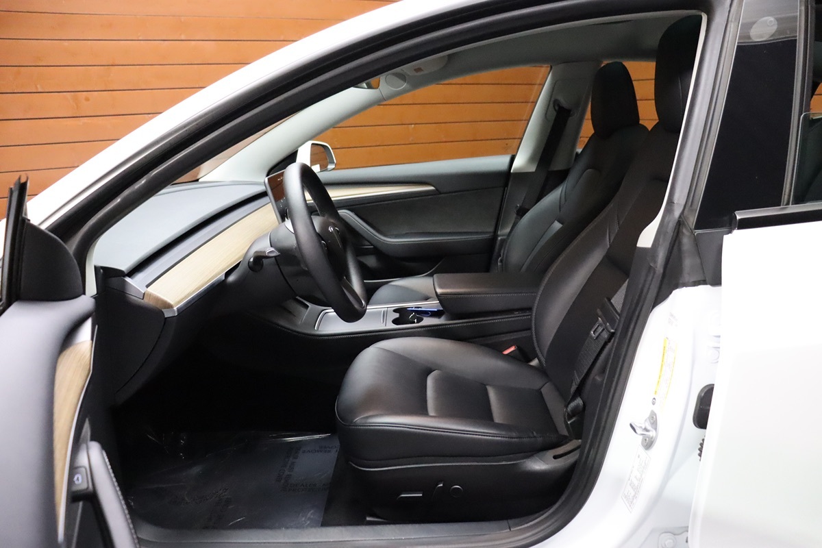 2022 Tesla Model 3 photo 30