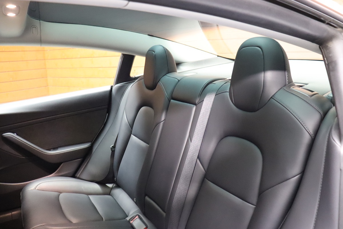 2022 Tesla Model 3 photo 38