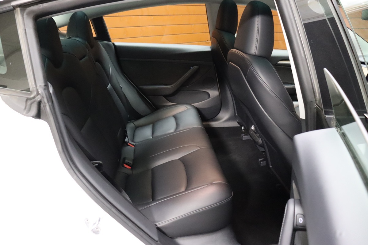 2022 Tesla Model 3 photo 51