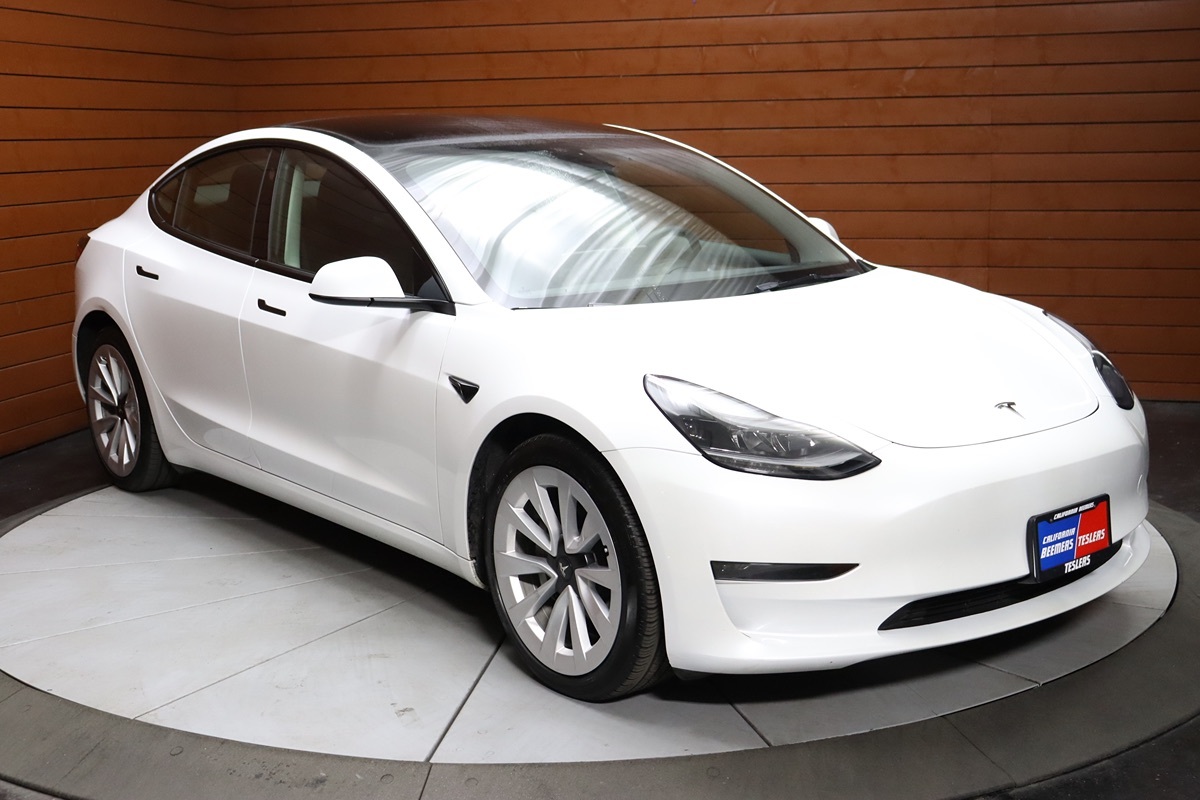 2022 Tesla Model 3 photo 15