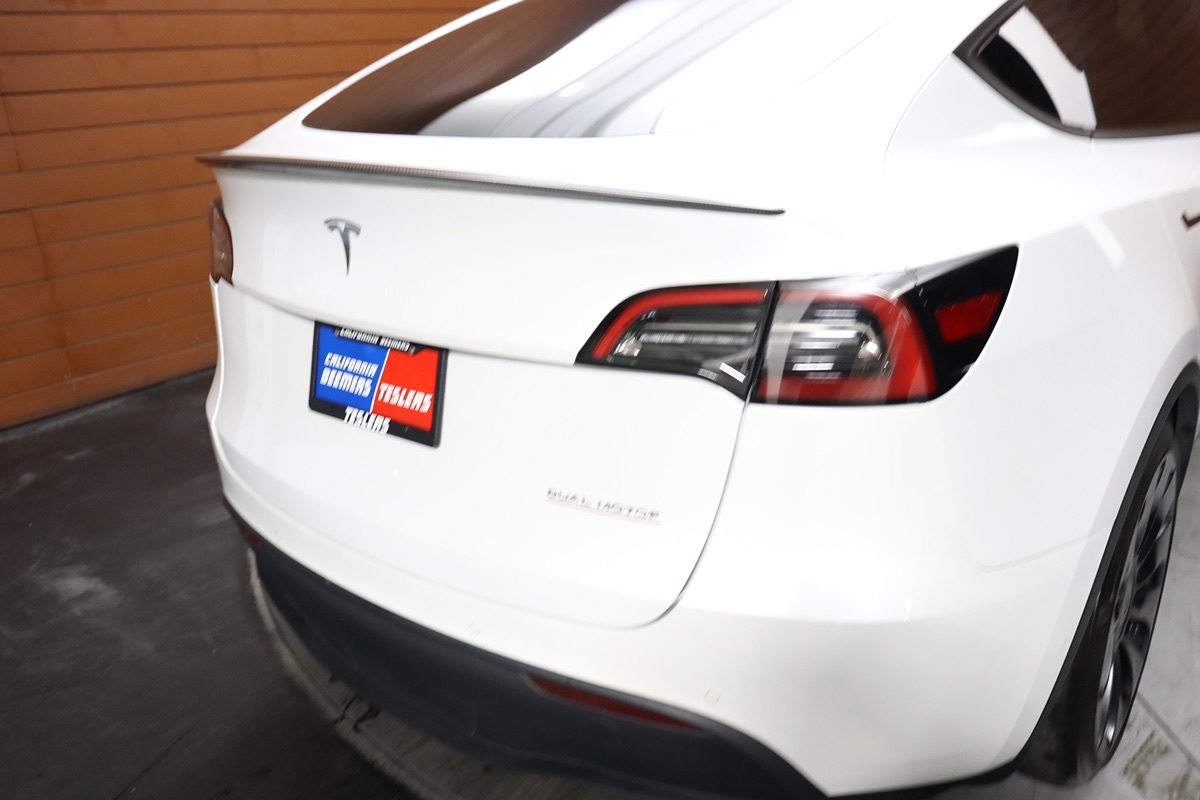 2022 Tesla Model Y Performance photo 12