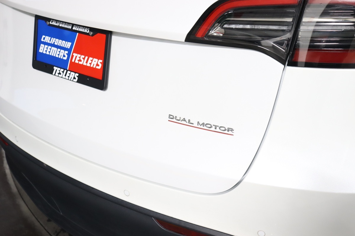 2022 Tesla Model Y Performance photo 13
