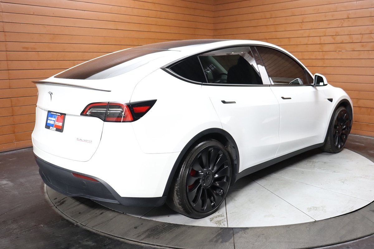 2022 Tesla Model Y Performance photo 18