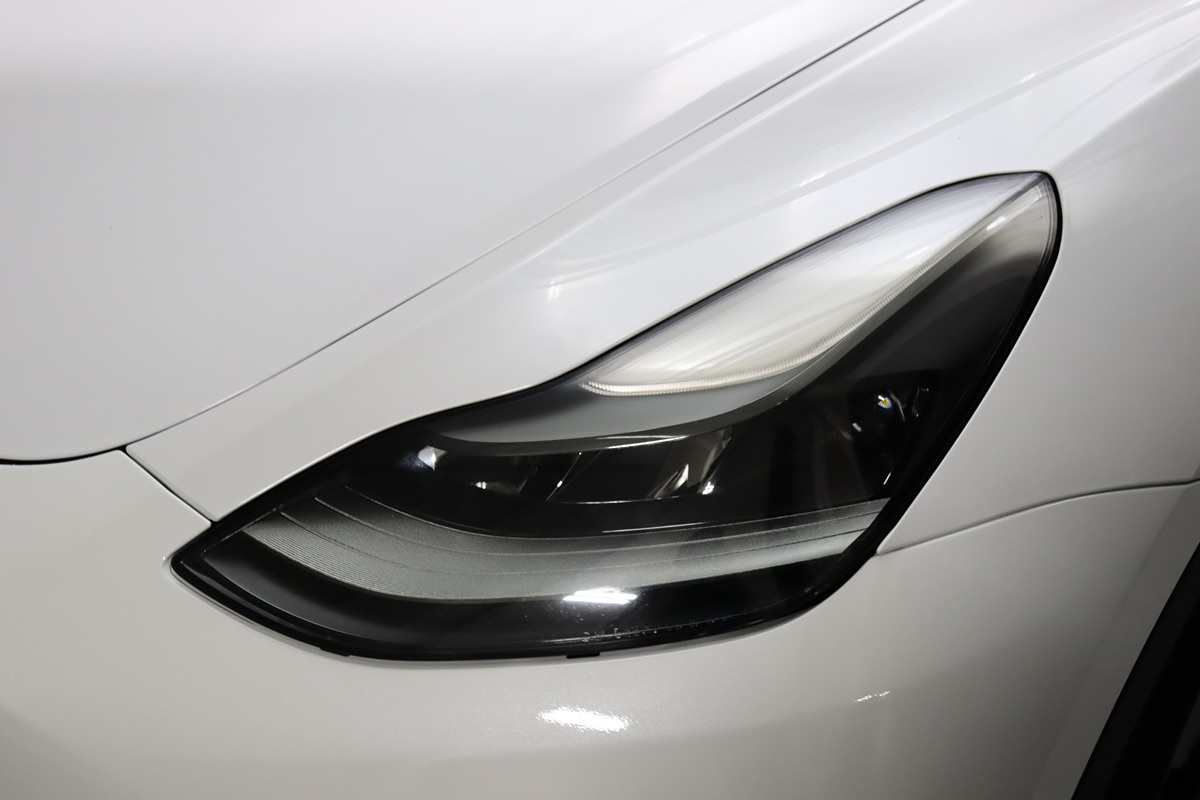 2022 Tesla Model Y Performance photo 3